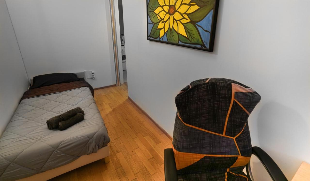 Fast Wifi E Netflix -- Centro Di Rho Vicino Stazione Apartment Ngoại thất bức ảnh