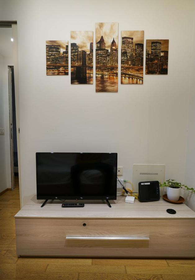 Fast Wifi E Netflix -- Centro Di Rho Vicino Stazione Apartment Ngoại thất bức ảnh