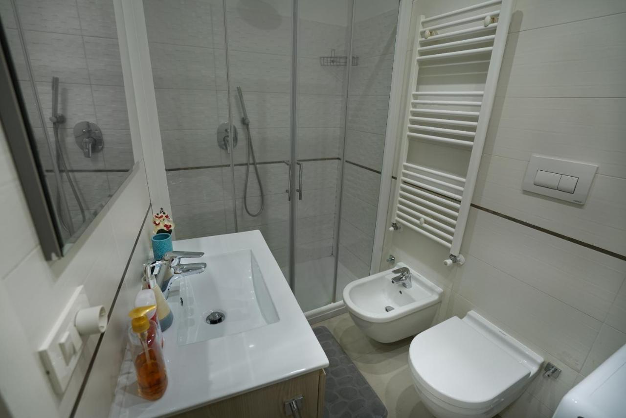 Fast Wifi E Netflix -- Centro Di Rho Vicino Stazione Apartment Ngoại thất bức ảnh